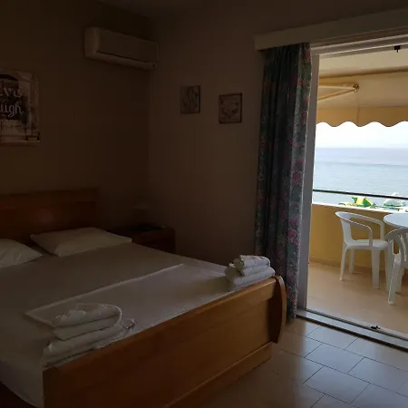 Glyfada Maisonette 60